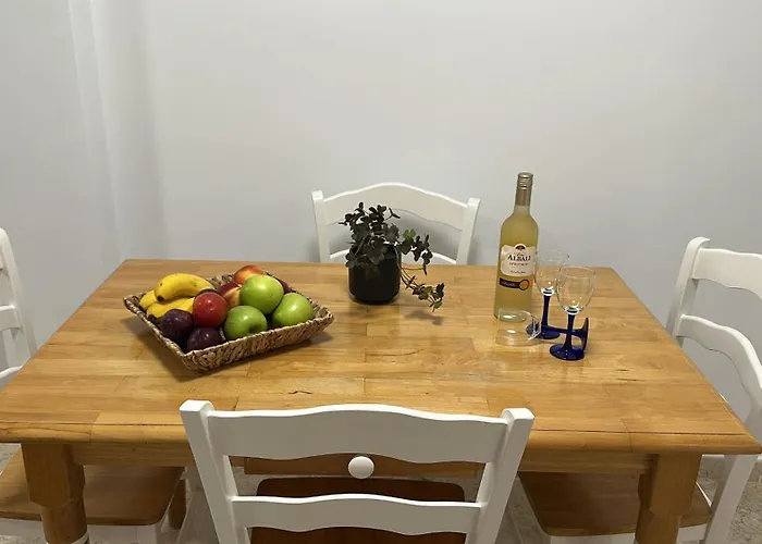 Violeta Del Teide Icod De Los Vinos